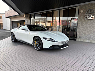 FERRARI ROMA SPIDER