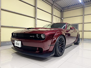 CHRYSLER CHALLENGER