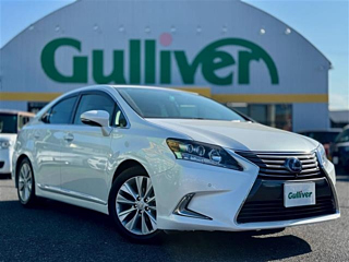LEXUS