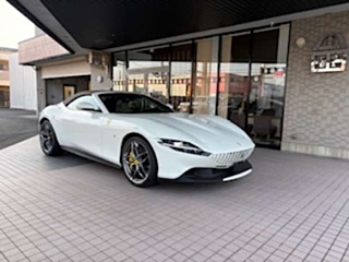 FERRARI ROMA SPIDER