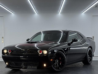 CHRYSLER CHALLENGE .