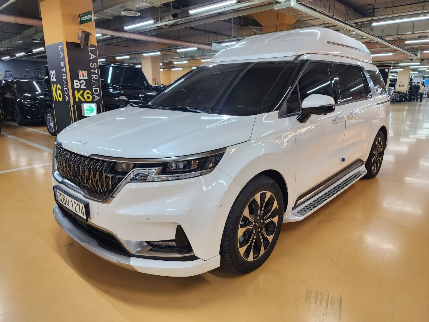 Kia Carnival Limousine 2022