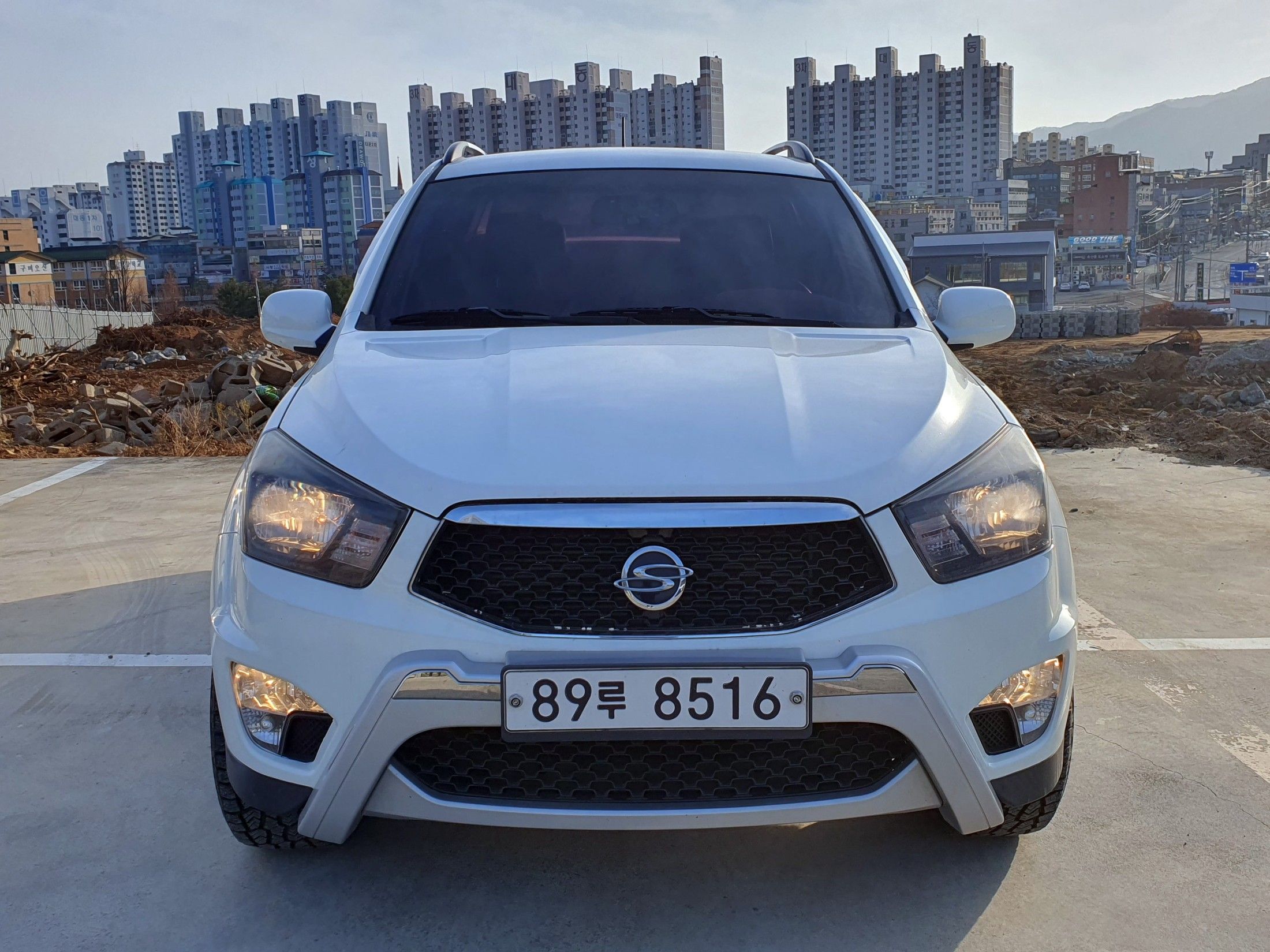 SSANGYONG Korando Sports