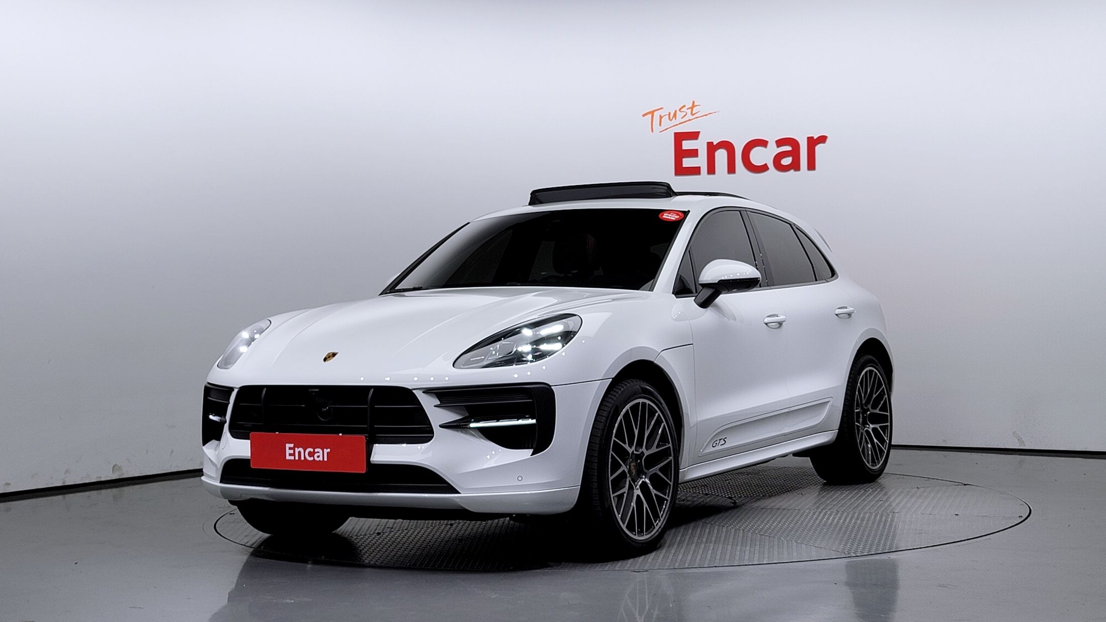 Porsche Macan 2020