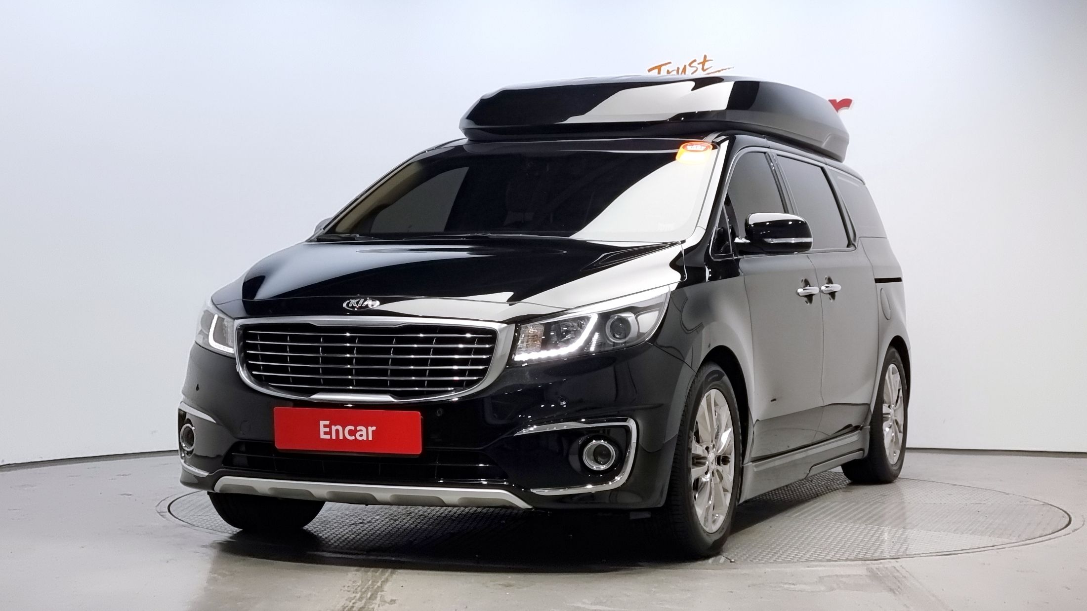 Kia Carnival 2016