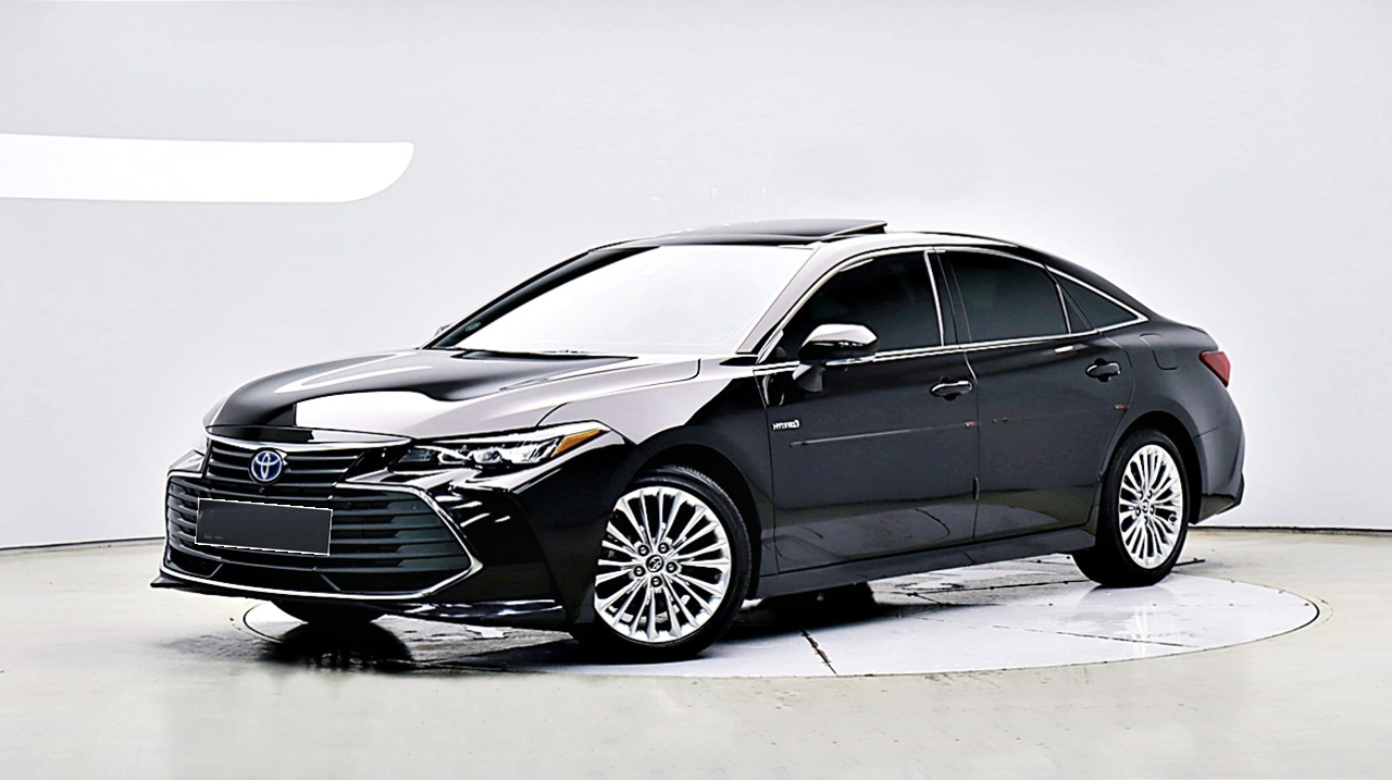 Тойота авалон комплектации. Тойота Авалон 2020. Toyota Avalon 2020. Avalon 2020 белый цвет. Тойота Авалон 2020 черного цвета цена.