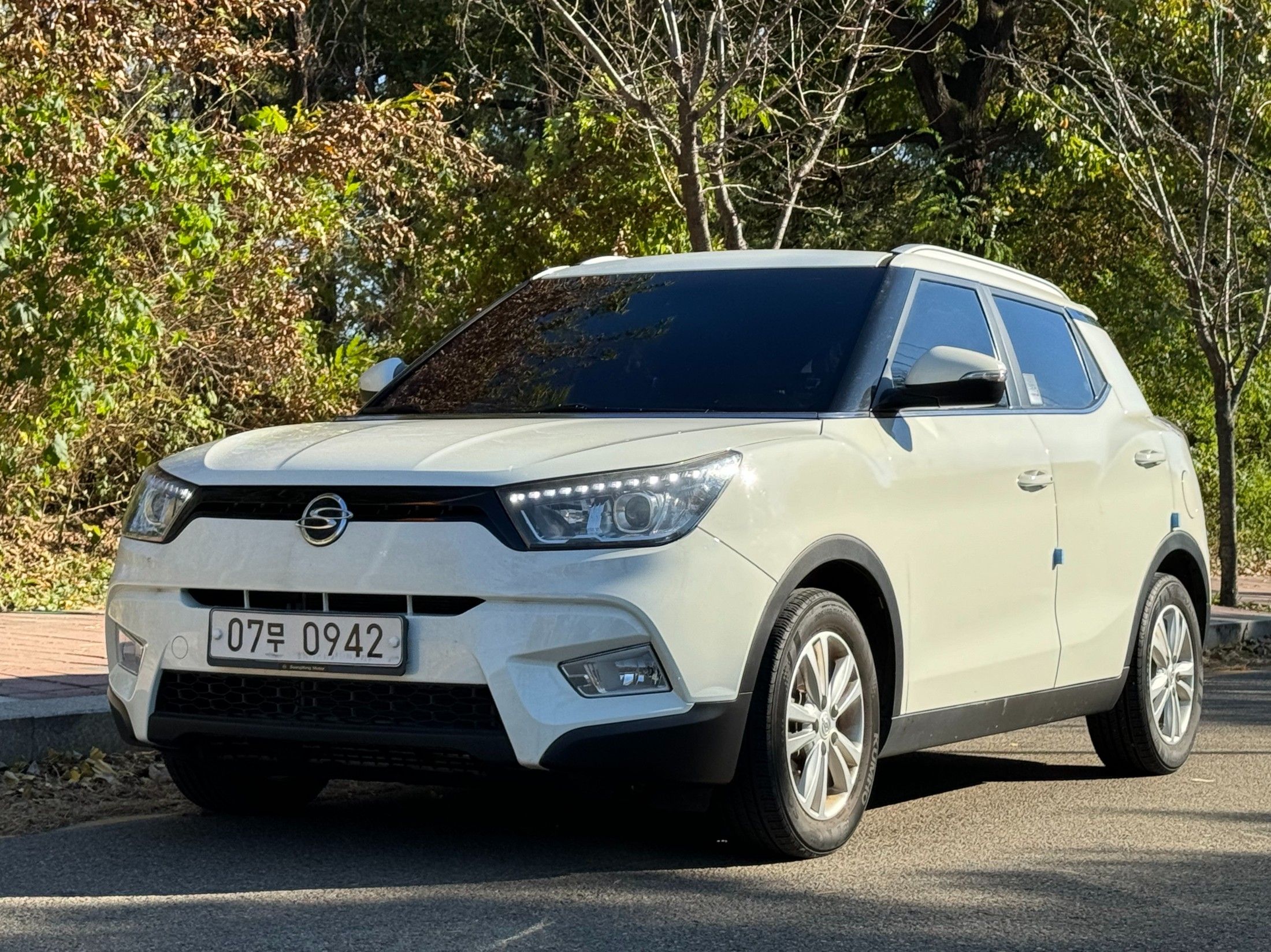 SSANGYONG Tivoli 2015