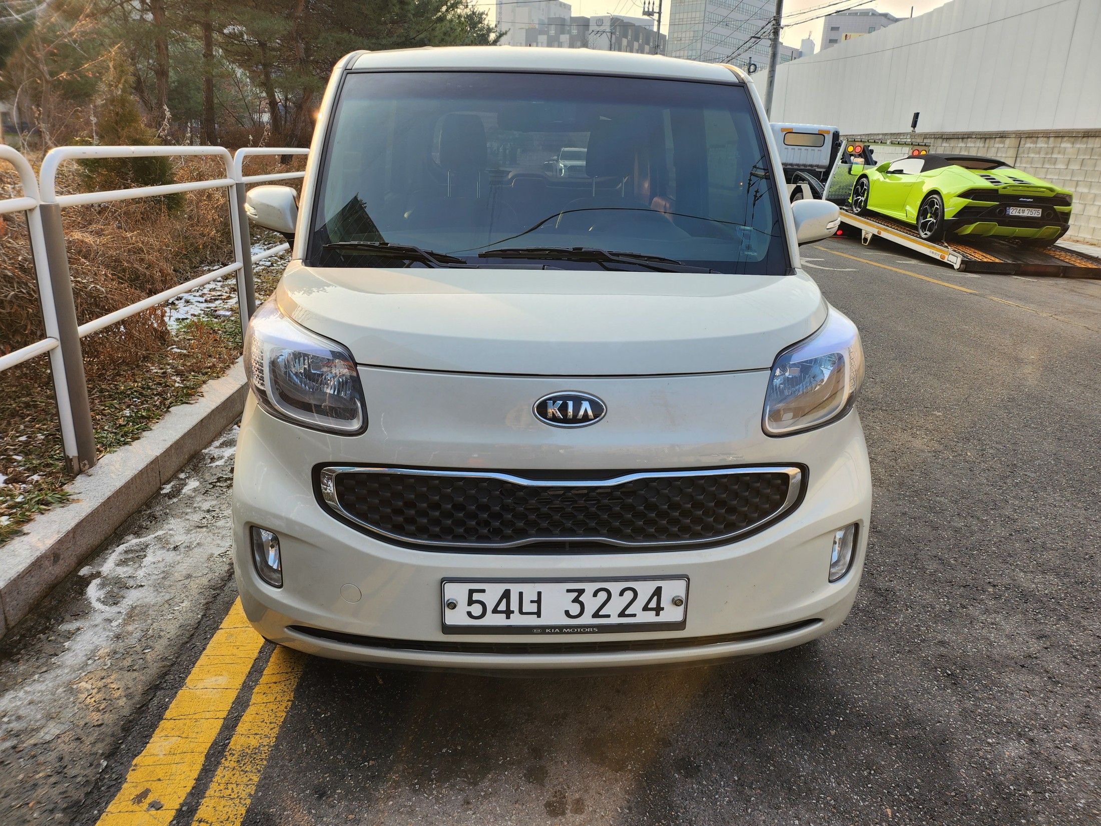 Kia ray 2012