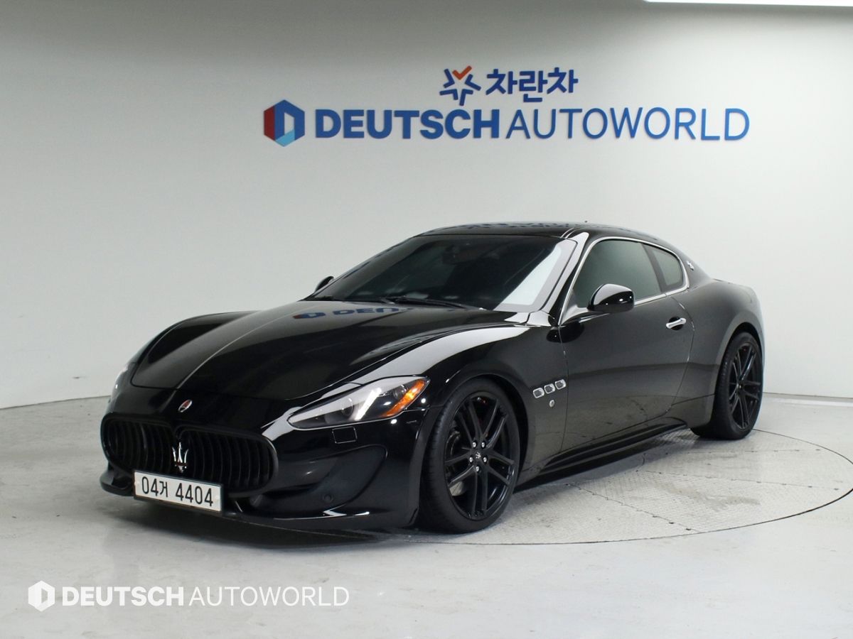 Maserati GRANTURISMO Black Matte