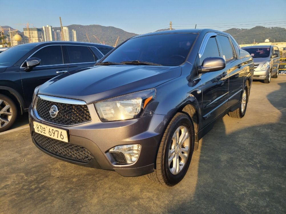 SSANGYONG Korando Sports