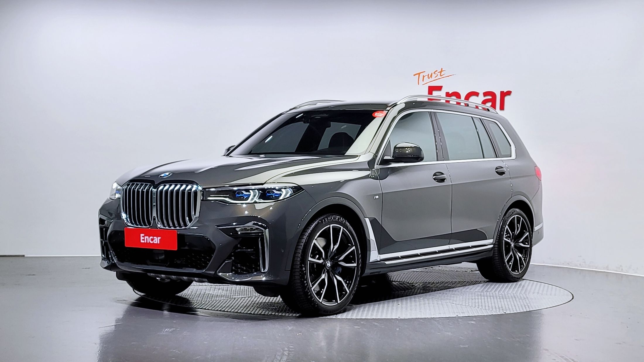 BMW X7 G07 - Север ДВ