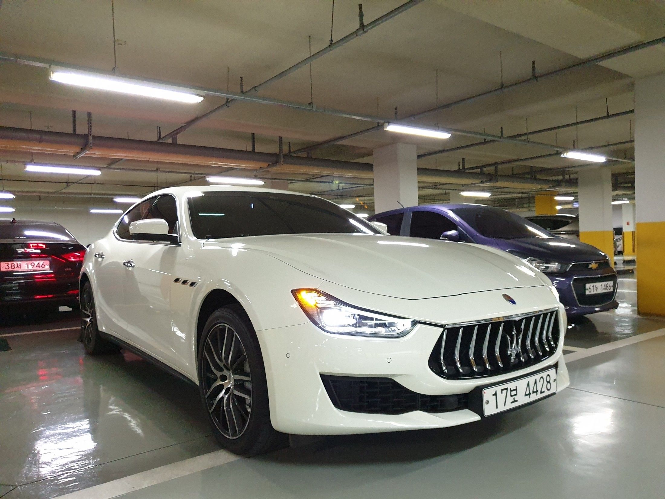 Maserati Ghibli 3