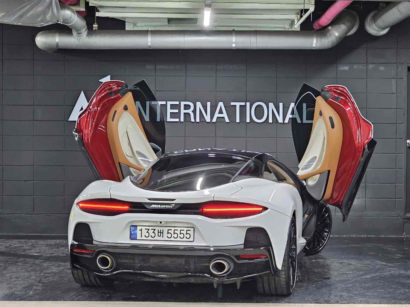 Макларен gt 2020 белый