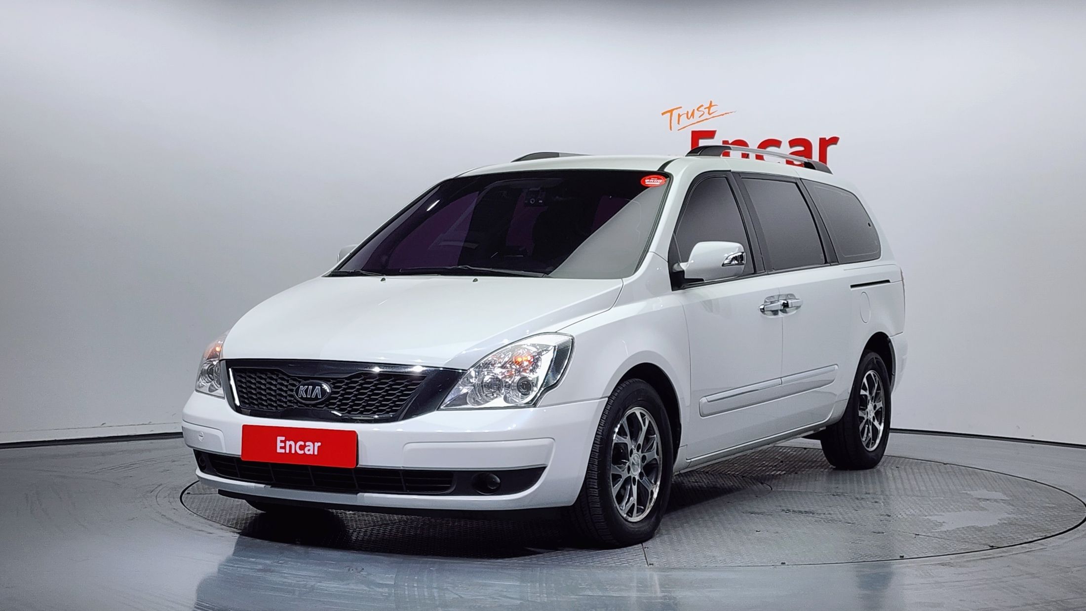 Kia Carnival Limousine