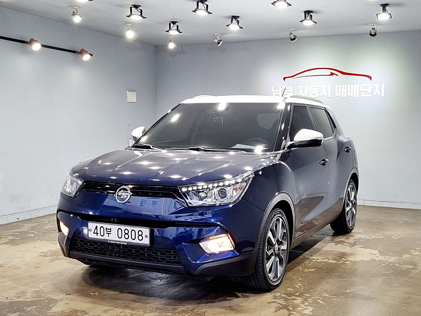 SSANGYONG Tivoli 2015