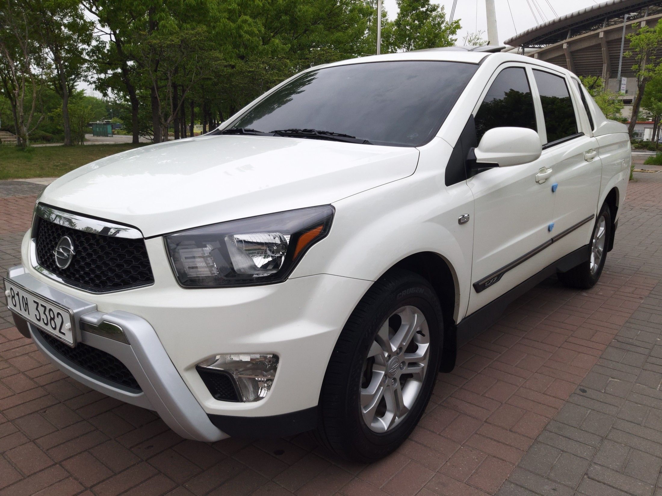 SSANGYONG Actyon Sports 2012. Саньенг пикап дизель белый.