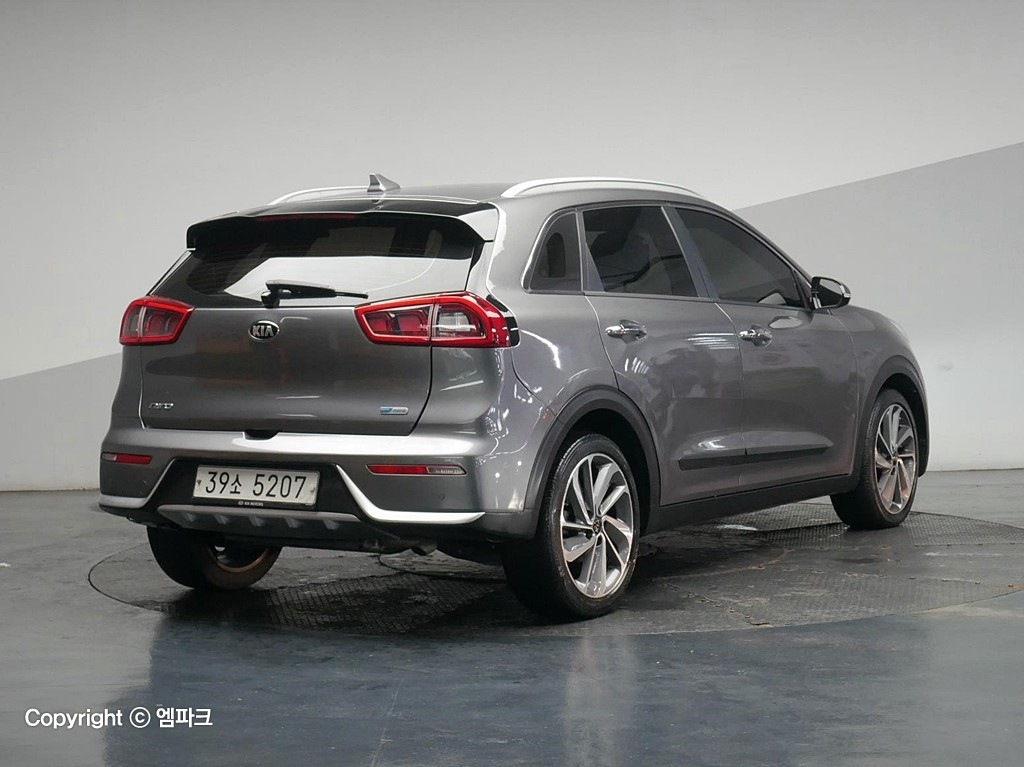 Kia Niro 2017