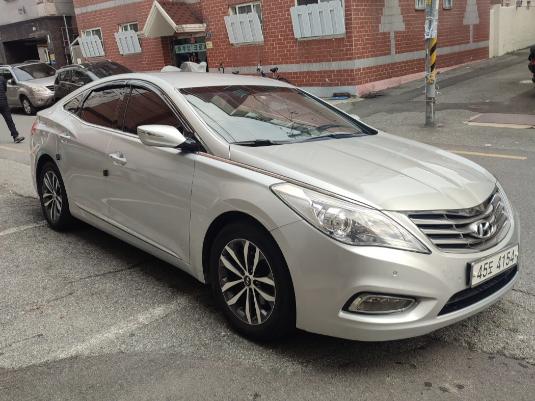 Hyundai Grandeur 2011