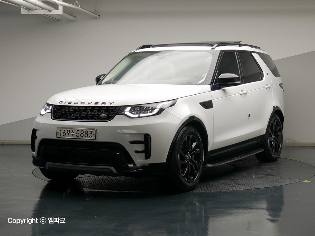 Land Rover Discovery 2020