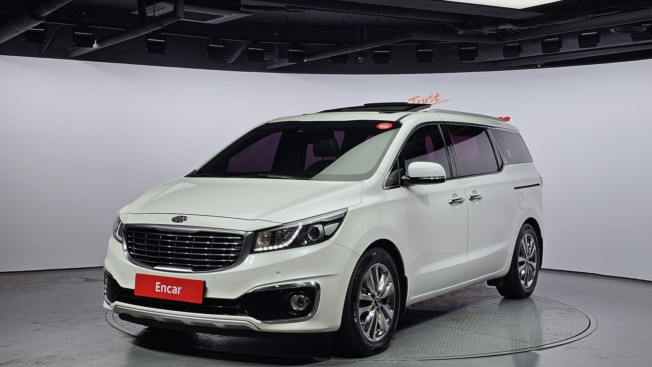 Kia Carnival 2016