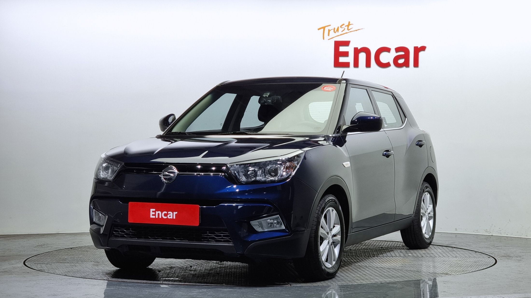 SSANGYONG Tivoli 2015