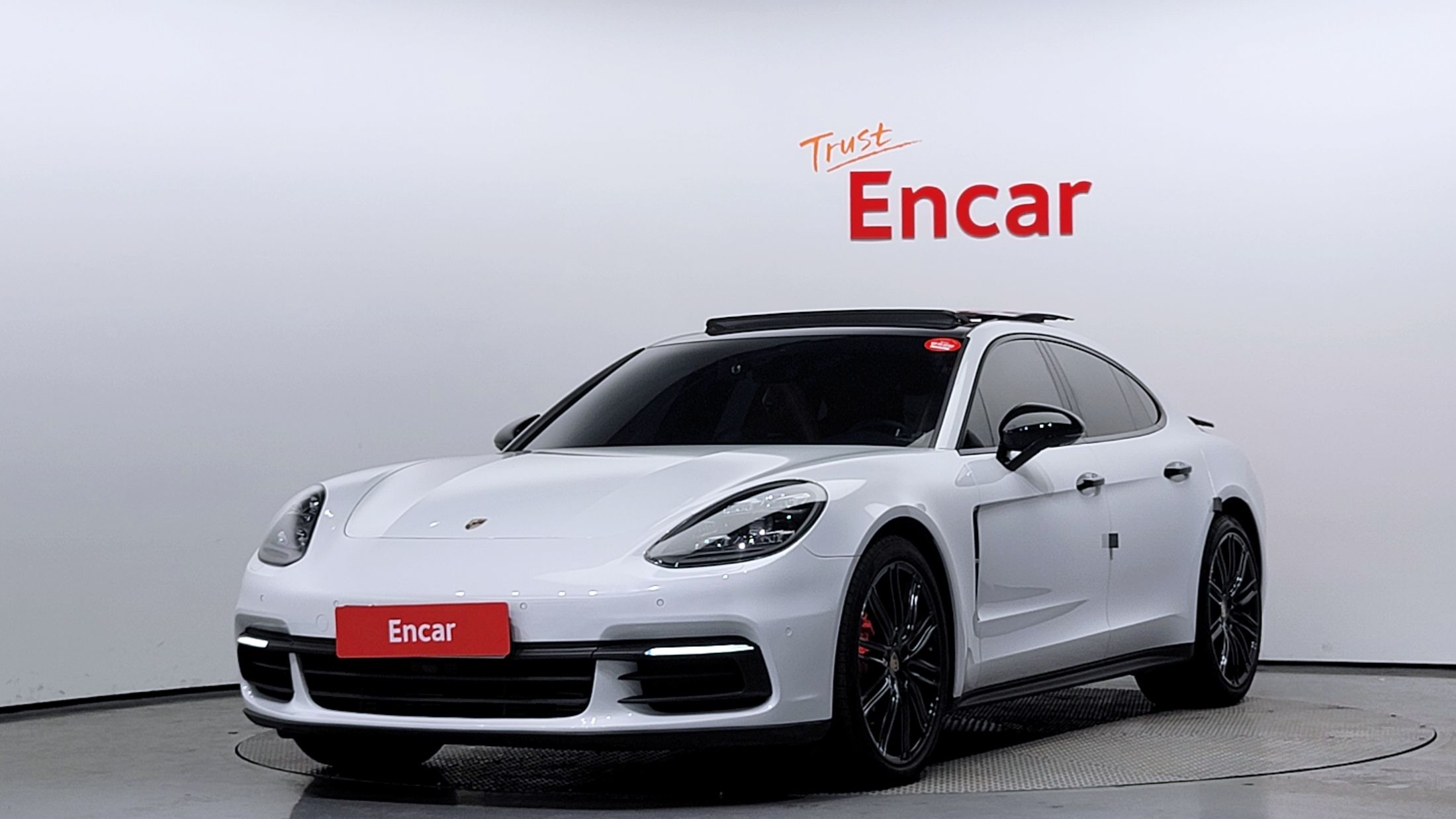 Porsche Panamera 2
