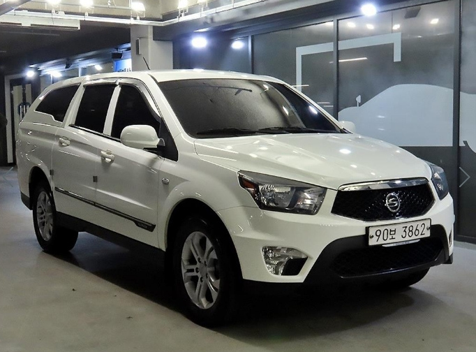 SSANGYONG Korando Sports 2013