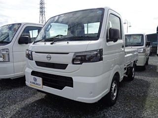 NISSAN NT100 CLIPPER
