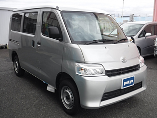 TOYOTA TOWN ACE VAN