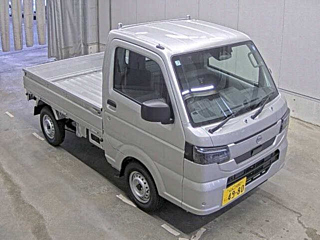 NISSAN CLIPPER