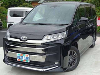 TOYOTA NOAH