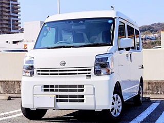 NISSAN CLIPPER VAN