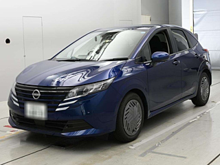 NISSAN